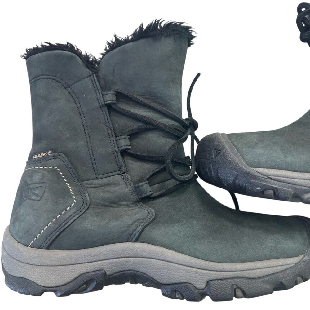 Keen Women’s Brighton Black Low Suede Waterproof Boot Size 6.5